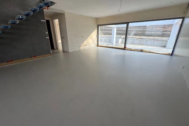 Ile cementu na m2 posadzki z mixokreta? Uniknij kosztownych błędów Ile cementu na m2 posadzki z mixokreta? Uniknij kosztownych błędów